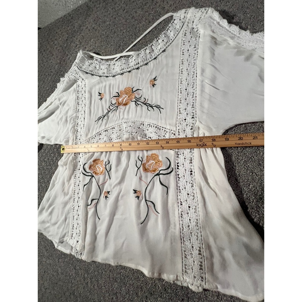 POL Embroidered Floral Lace Blouse Women S White WFT45 Boho Crochet Pintuck Top‎ - Picture 7 of 9